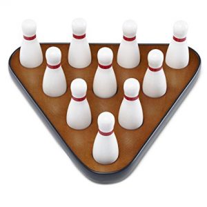Pinsetter with Bowling Pins