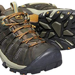 KEEN Men's Voyageur Hiking Shoe