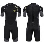 Man wearing a 1.5mm neoprene shorty wetsuit, ready for water activities.