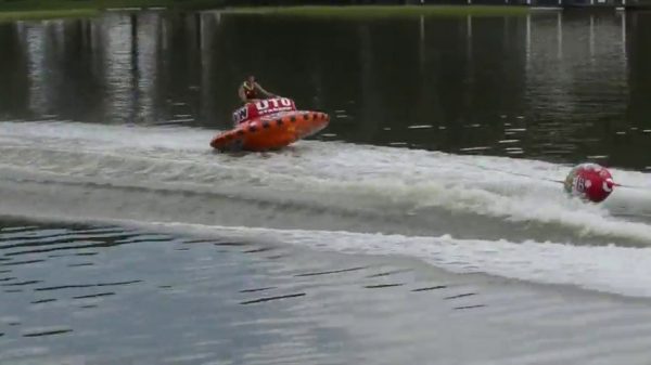 5 Person Inflatable Towable Part Deck - Image 2